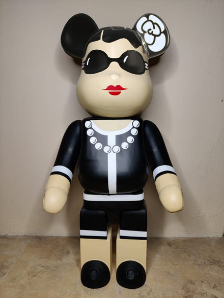 Custom Bearbrick detail