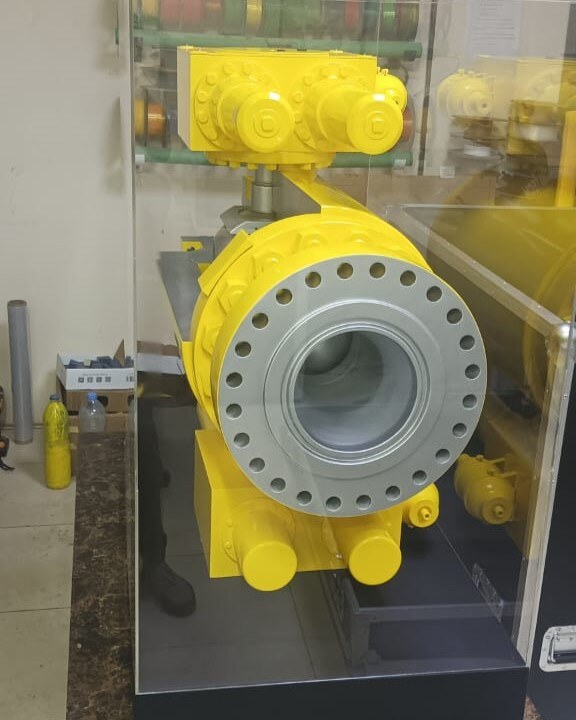 Interactive Cutaway Industrial Valve Model - Custom Industrial Demo